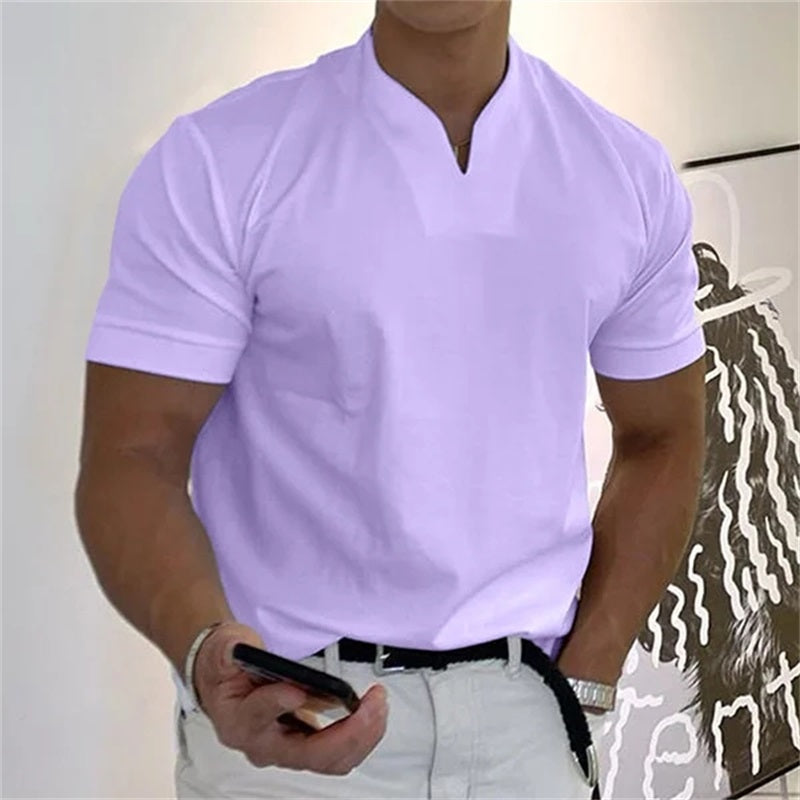 Kurzärmliges Sport-T-Shirt mit V-Ausschnitt