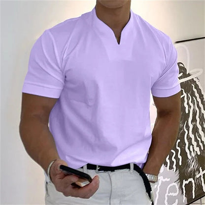 Kurzärmliges Sport-T-Shirt mit V-Ausschnitt
