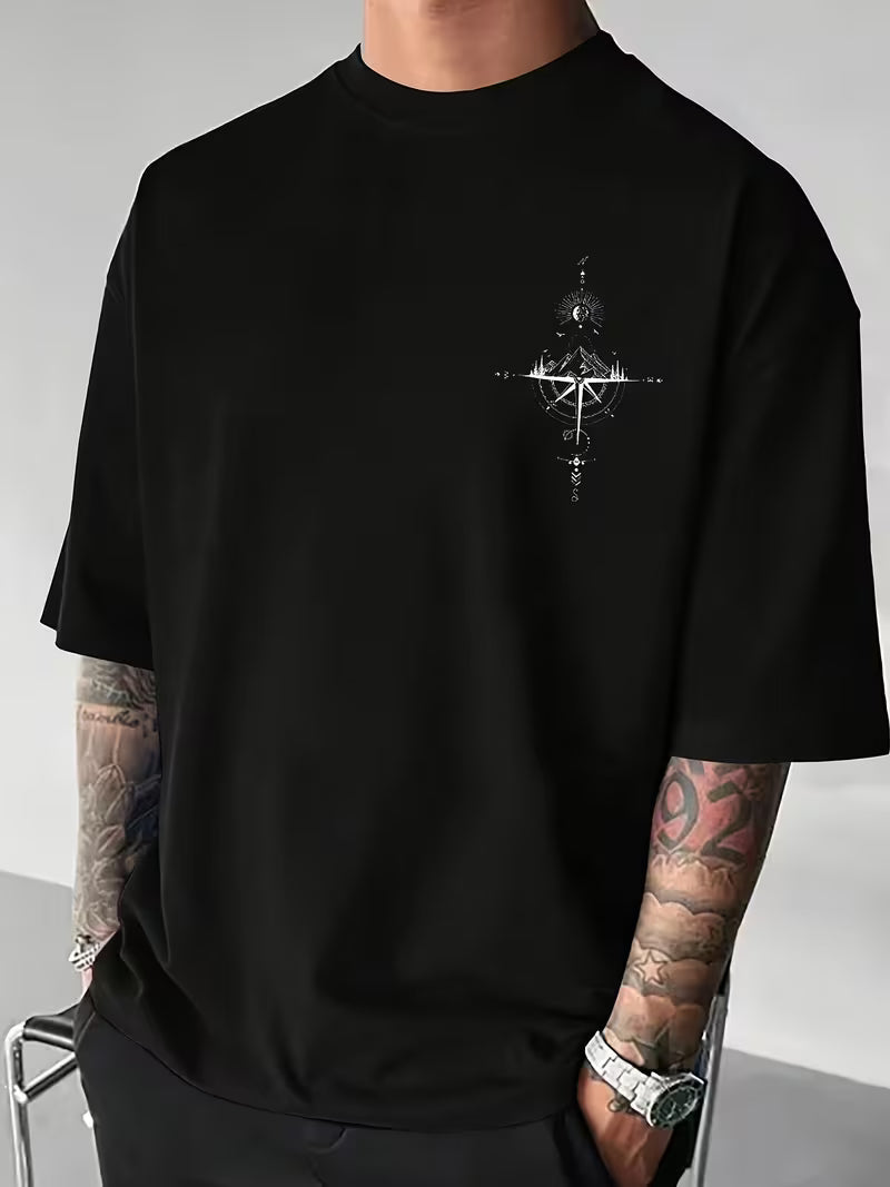 ILEERA Oversize-T-Shirt mit Kompass-Print in Schwarz – Vorderseite
