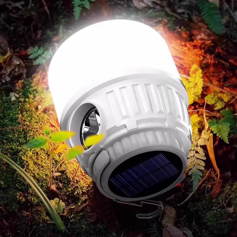 Solar-Außenleuchte mit digitaler Anzeige und zwei Lichtquellen