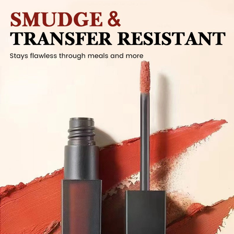 Lip Stain-Mousse mit reichhaltigem Pigment und mattem Finish