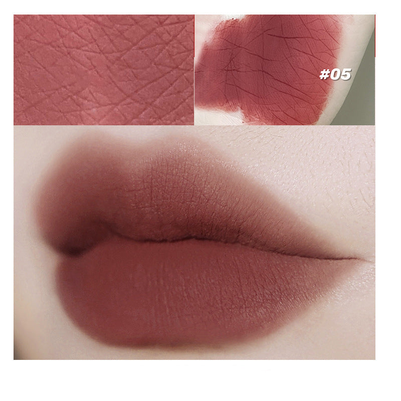 Lip Stain-Mousse mit reichhaltigem Pigment und mattem Finish